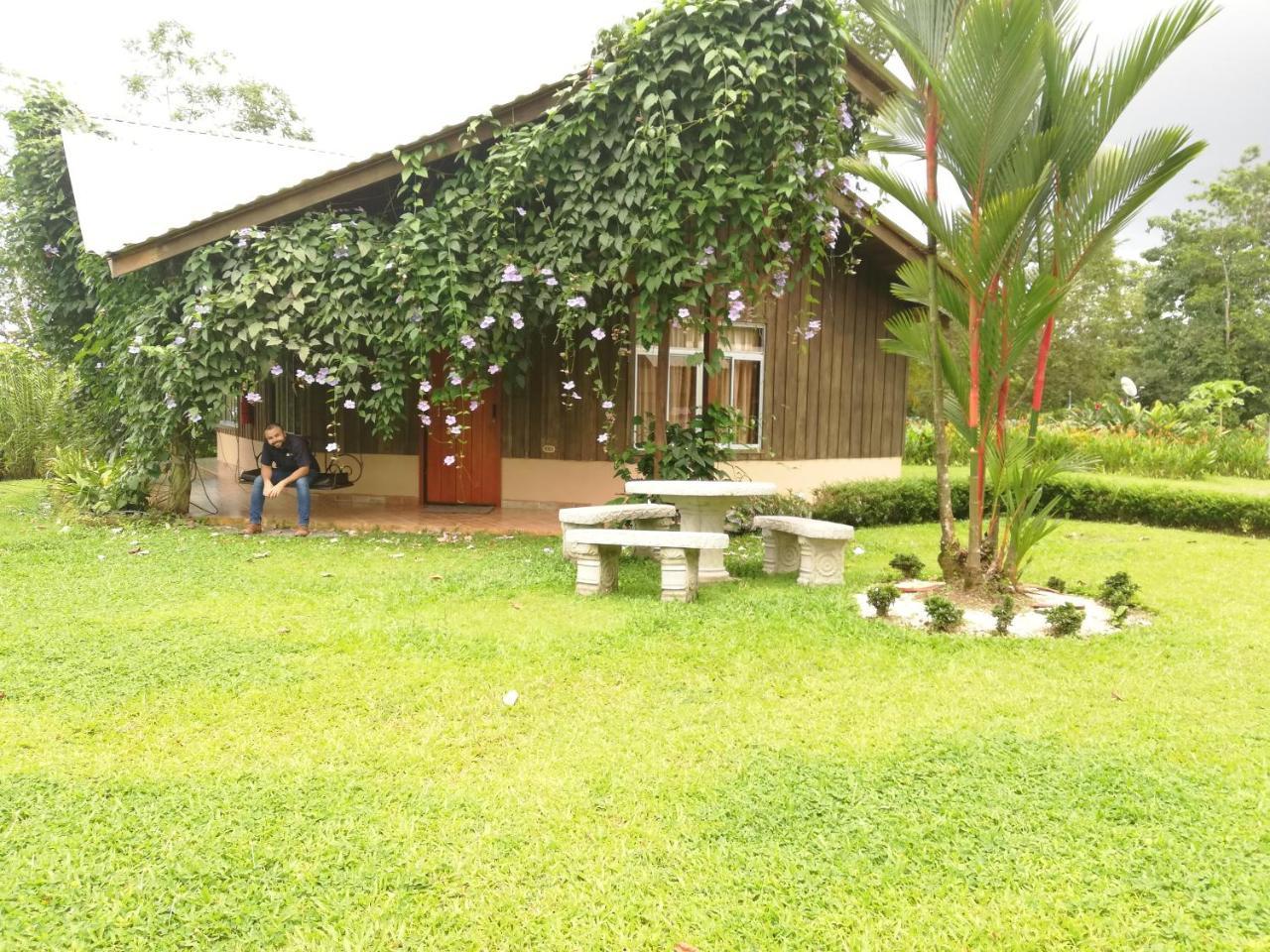 Hotel Brisas Arenal La Fortuna Exterior foto