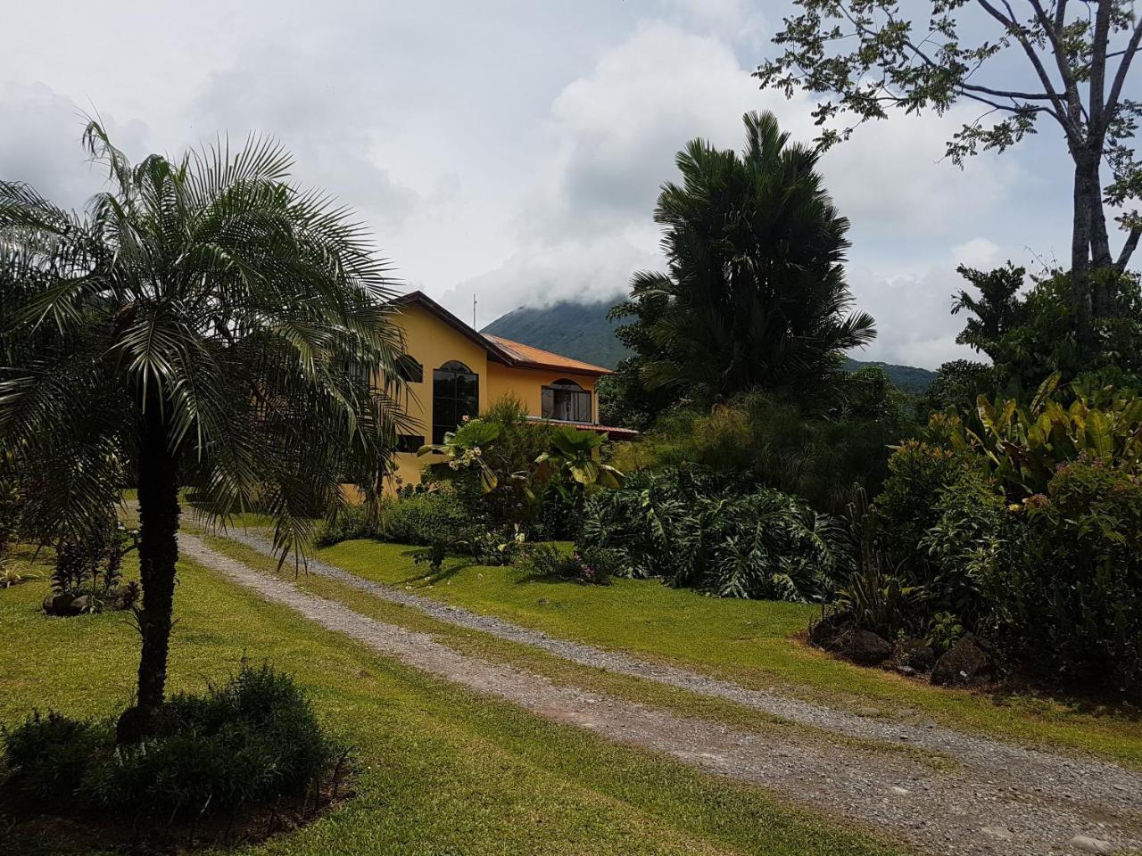 Hotel Brisas Arenal La Fortuna Exterior foto